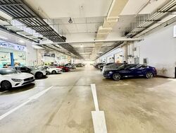 Premier @ Kaki Bukit (D14), Factory #634110981